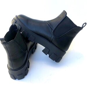 BILLINI- XANTHOS COMBAT BOOT SIZE 9 NWOB